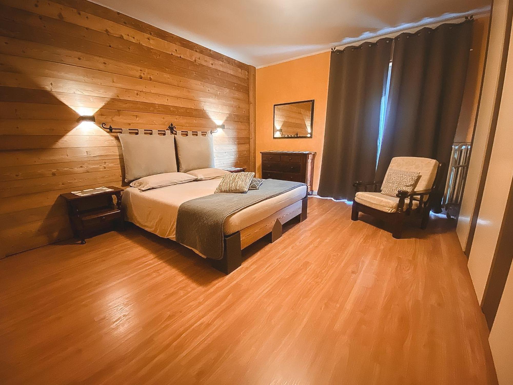 Apartment L'Envers Aosta Zewnętrze zdjęcie