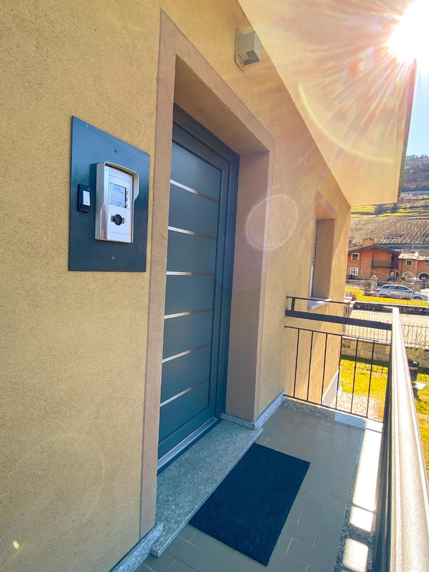Apartment L'Envers Aosta Zewnętrze zdjęcie